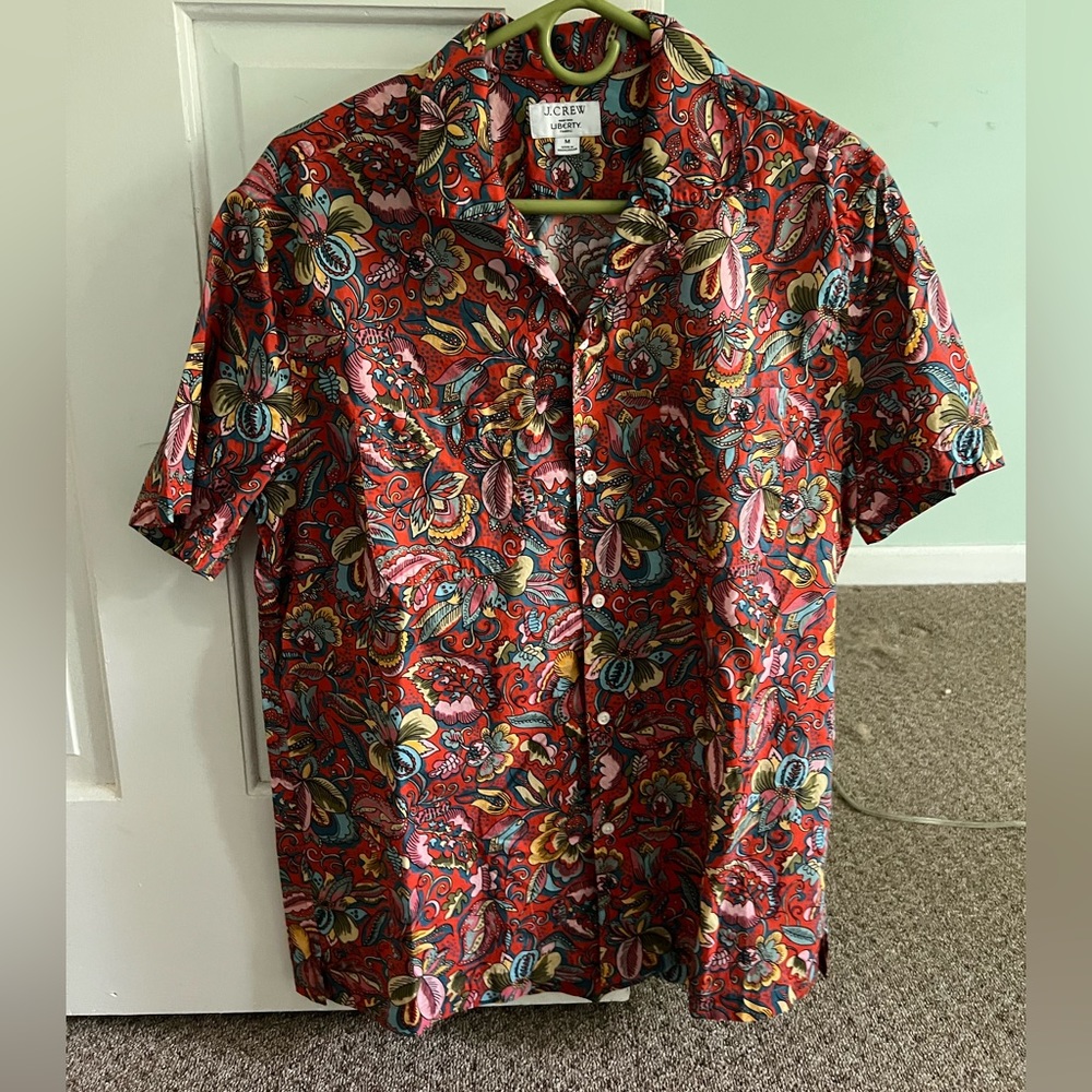 J crew button down size medium